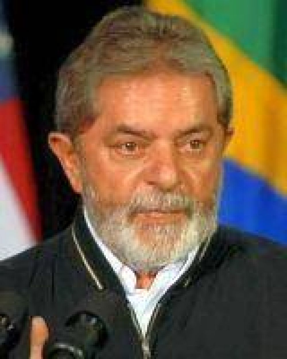 Por Ir�n, Lula est� "decepcionado" con Obama