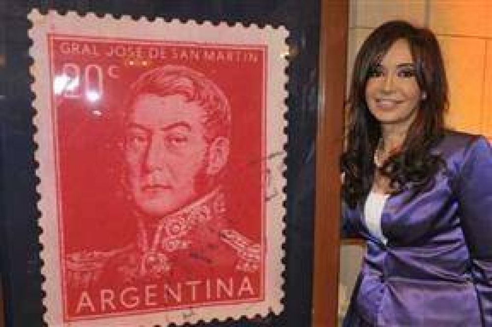 Abri� el nuevo Correo con Kirchner como protagonista