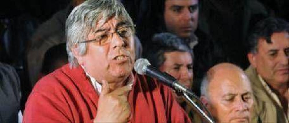 Reclaman revisar la documentaci�n de una causa que implica a Moyano