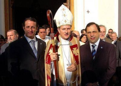 Insaurralde y Giustozzi participaron juntos del Tedeum por el Bicentenario