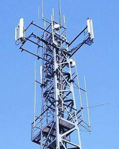 Lan�s: prohiben retirar una antena de celular