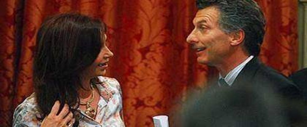Macri va a la Rosada: El bicentenario "nos debe encontrar a todos unidos"
