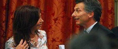 Macri va a la Rosada: El bicentenario "nos debe encontrar a todos unidos"