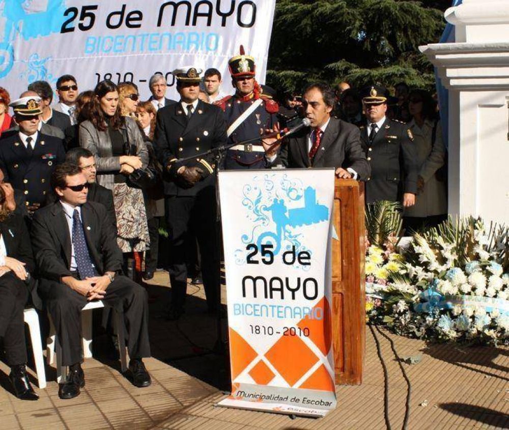 Escobar - El Partido de Escobar festej� el Bicentenario  SANDRO GUZMAN: �HAY QUE VALORAR ESTE PAIS LIBRE Y DEMOCRATICO QUE VENIMOS CONSTRUYENDO�