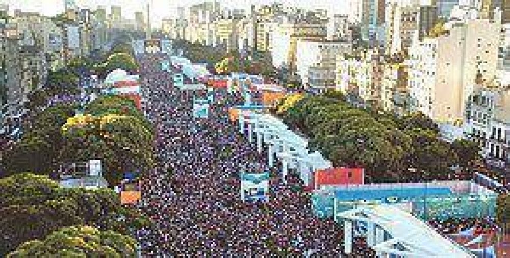 Bicentenario: a la fiesta fue el triple de la gente esperada