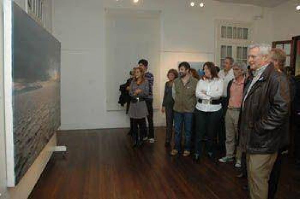 Casa Carnacini Ricardo Ivoskus encabez� la inauguraci�n de la muestra de Helmut Ditsch