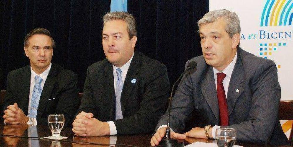 Trankels recibi� otro fuerte respaldo del Ministro de Agricultura de la Naci�n Juli�n Dominguez