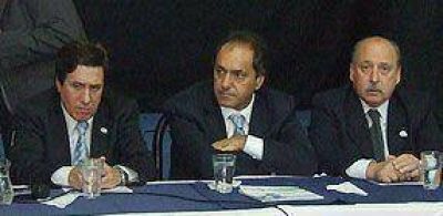Scioli inaugur� la III Exposici�n Multisectorial de productores de Lan�s
