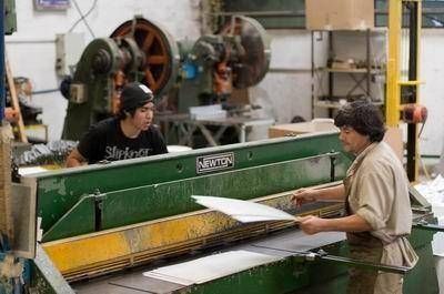 Industrias: la pr�rroga decepcion� a los riojanos y alivi� a los locales