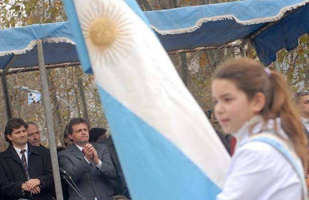 Fuerte cruce pol�tico por los actos locales del Bicentenario