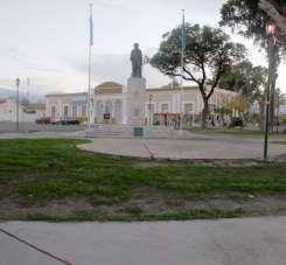 Un plan para recuperar 15 hect�reas de plazas