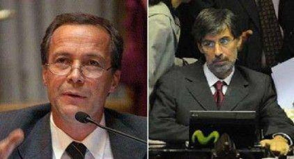 Denuncian a Giustiniani en el PS