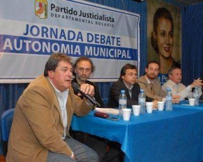 El PJ - Rosario busca lograr la autonom�a municipal antes de fin de a�o