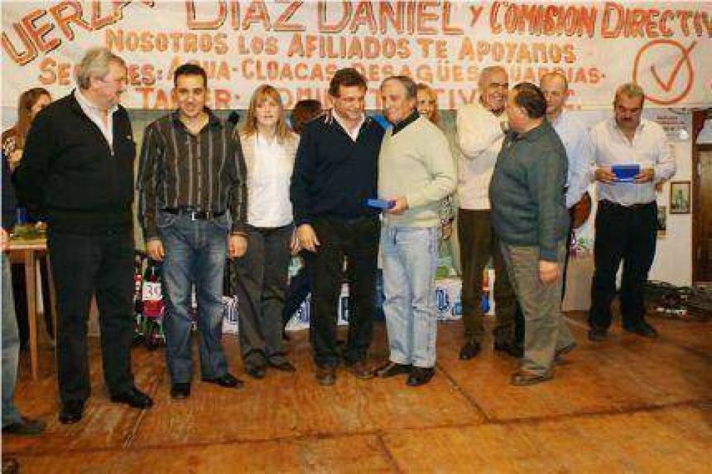 Trabajadores de Obras Sanitarias celebraron su da