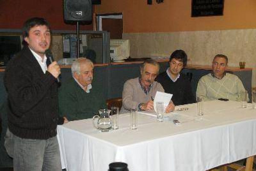  Reclaman reparto de fondo compensador
