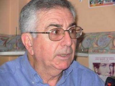Estall� la pol�mica Siminian efectu� una intimaci�n p�blica a Katopodis y Moreira