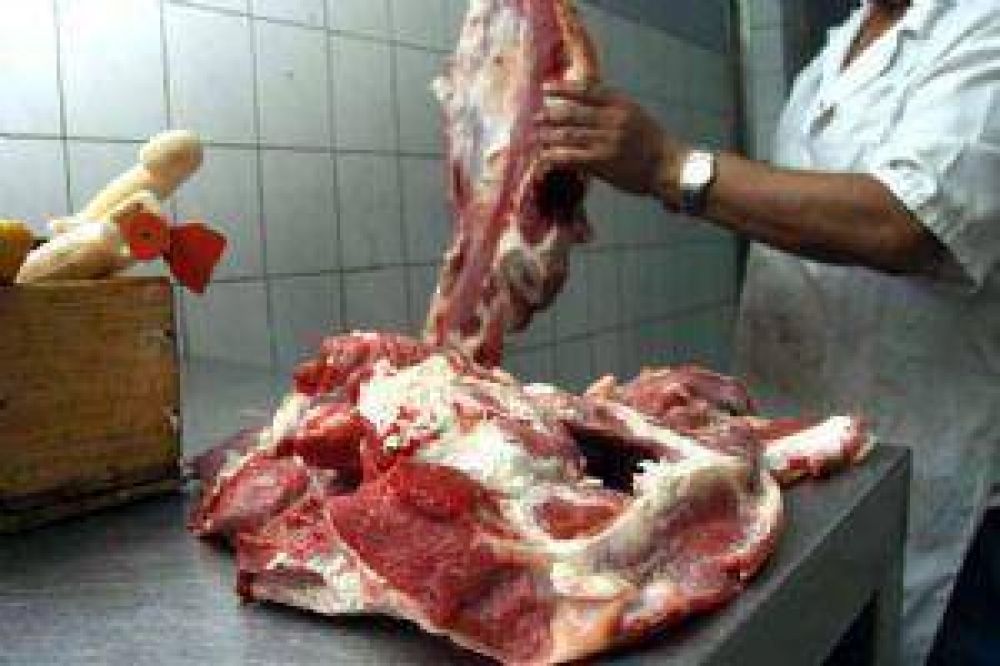 El consumo de carne vacuna se retrajo un 15%