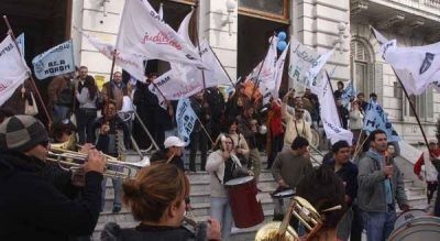 Judiciales reclaman ascensos y podr�an disponer protestas 