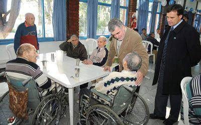 Propondr�n a Daniel Real como Defensor de la Tercera Edad