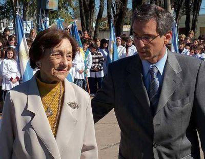 Tras una prolongada dolencia, falleci� Beatriz Ramos de Volont�