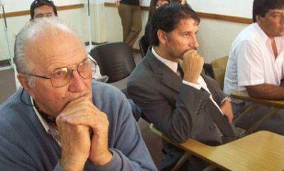 �Otro hormiguero para patear?  Saric duro con la creaci�n de la Direcci�n Gremial: �Ac� van todos por la torta�