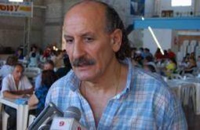 Promoci�n Industrial. Jorge Yoma sali� a cruzar a Julio Cobos