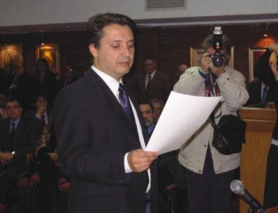 Estar� en el cargo durante 4 a�os Vilaplana asumi� como presidente del Colegio de Abogados