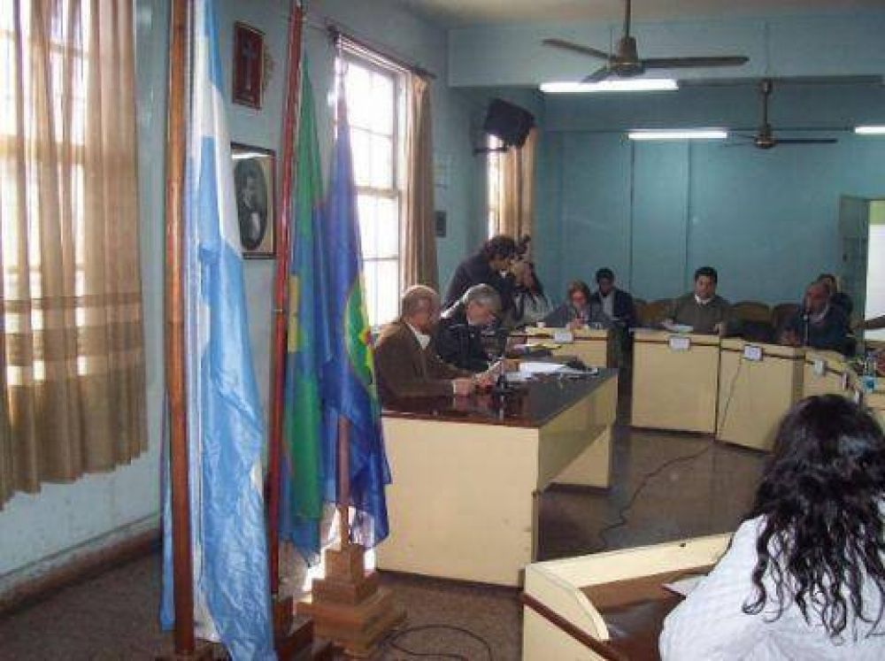 Concejo Deliberante Nedela fundament� el rechazo de la UCR a la rendici�n de cuentas 2009