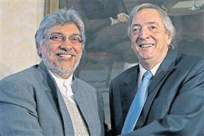 Kirchner no dejar� su banca