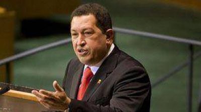  Ch�vez le declar� la "guerra" a los empresarios locales  