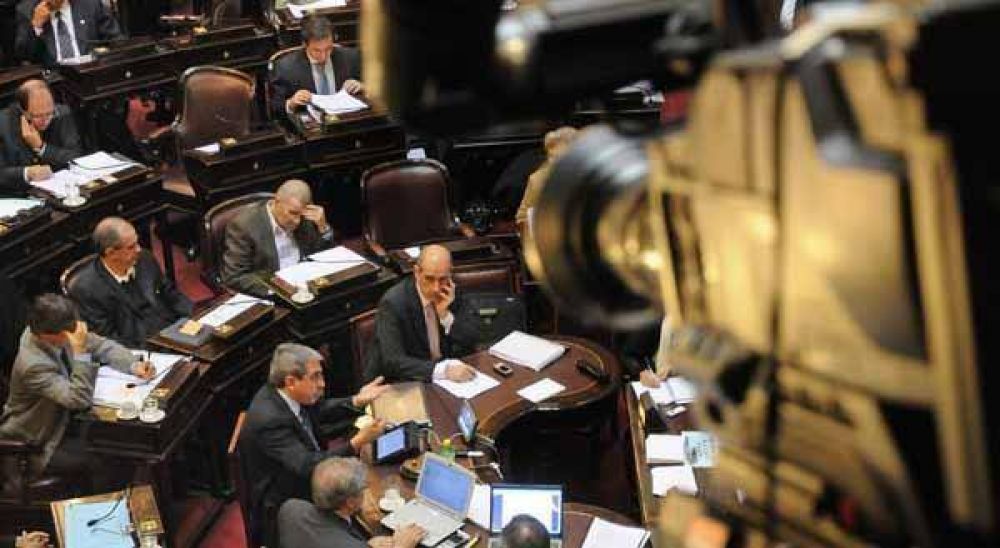 An�bal Fern�ndez defendi� las cifras del Indec y a Moreno 