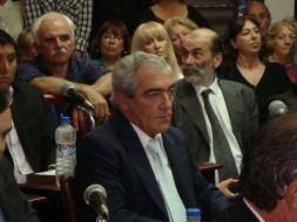 Brandsen: Intendente Piazza sali� del coma inducido