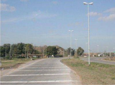 Concejales del FPV recorrieron nuevas mejoras en la rotonda