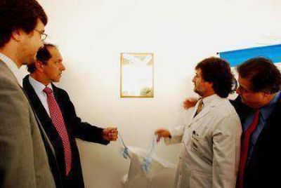 El intendente Ghi y el gobernador Scioli inauguraron una sala en el Instituto de Haedo