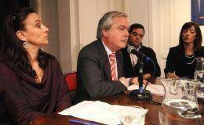 El PRO oficializ� el pedido de juicio pol�tico contra el juez Oyarbide