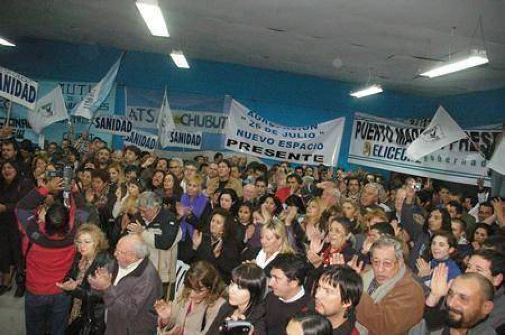 Yauhar llam� a "recuperar la m�stica que supo tener Trelew"