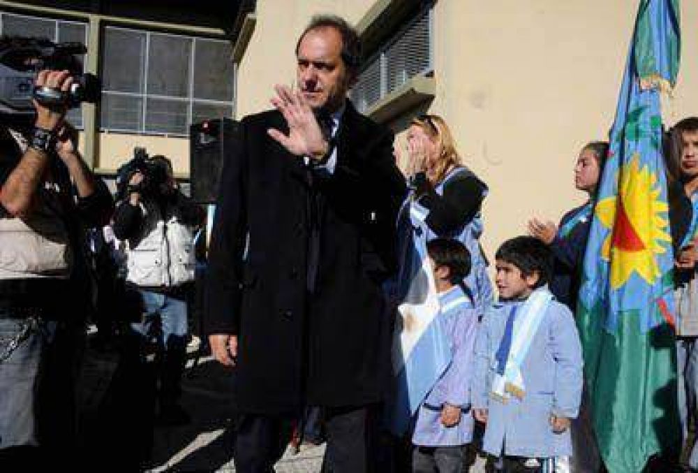 Scioli se comprometi� a "desendeudar" la Provincia