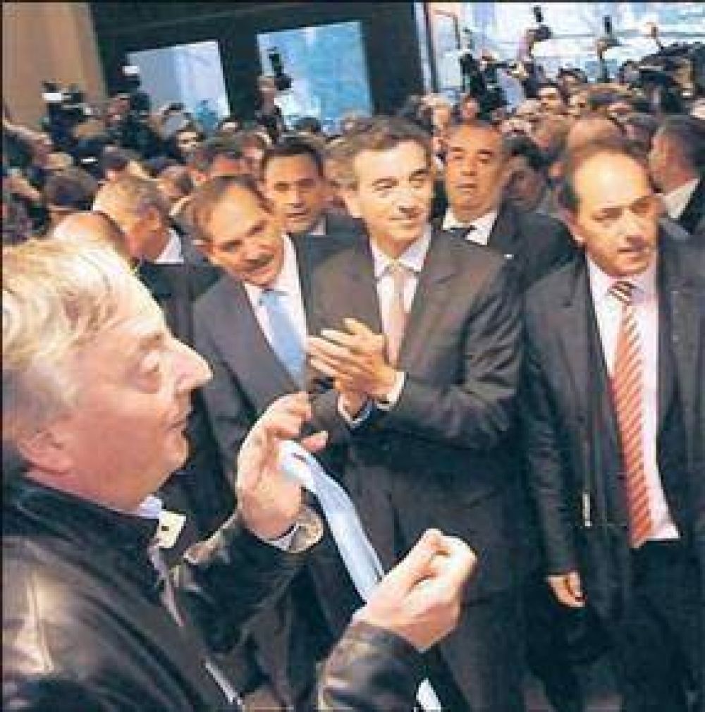 Los gobernadores eluden, por ahora, una f�rmula con Kirchner