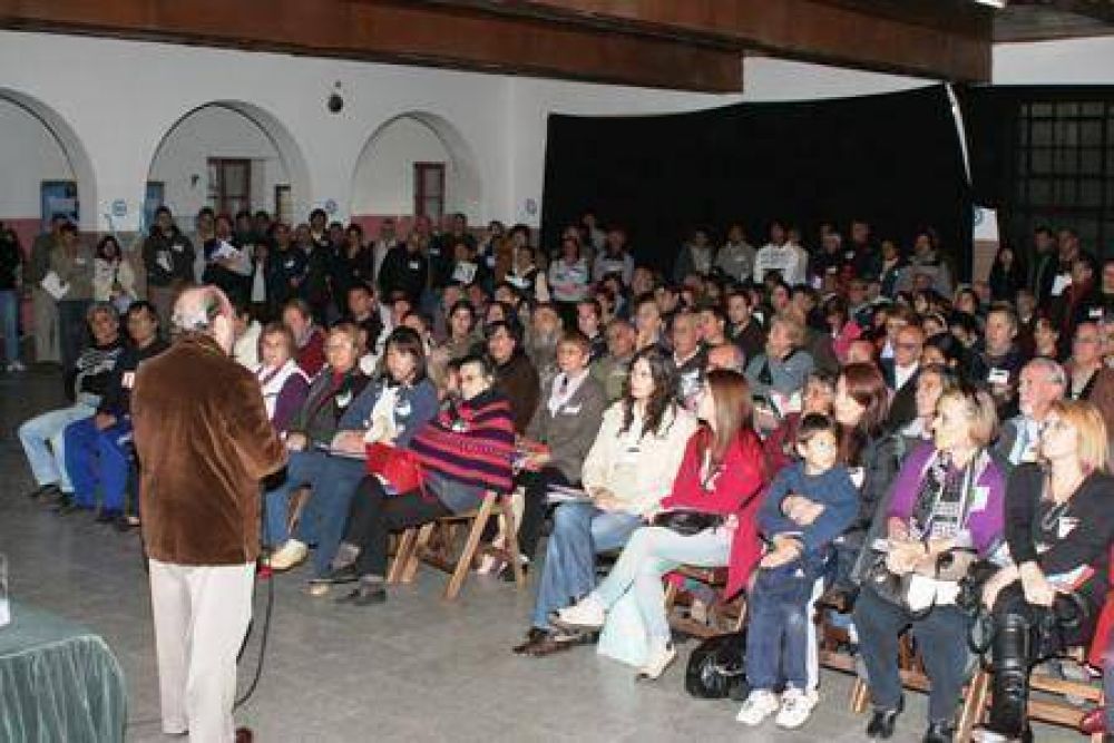 Los vecinos de San Fernando ya elaboran sus proyectos 