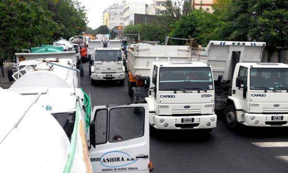  Los camioneros levantaron el paro de hoy en la Ciudad  