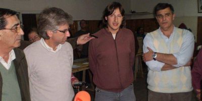 Amplio triunfo de Alfons�n en Saladillo, como en el resto de la Provincia