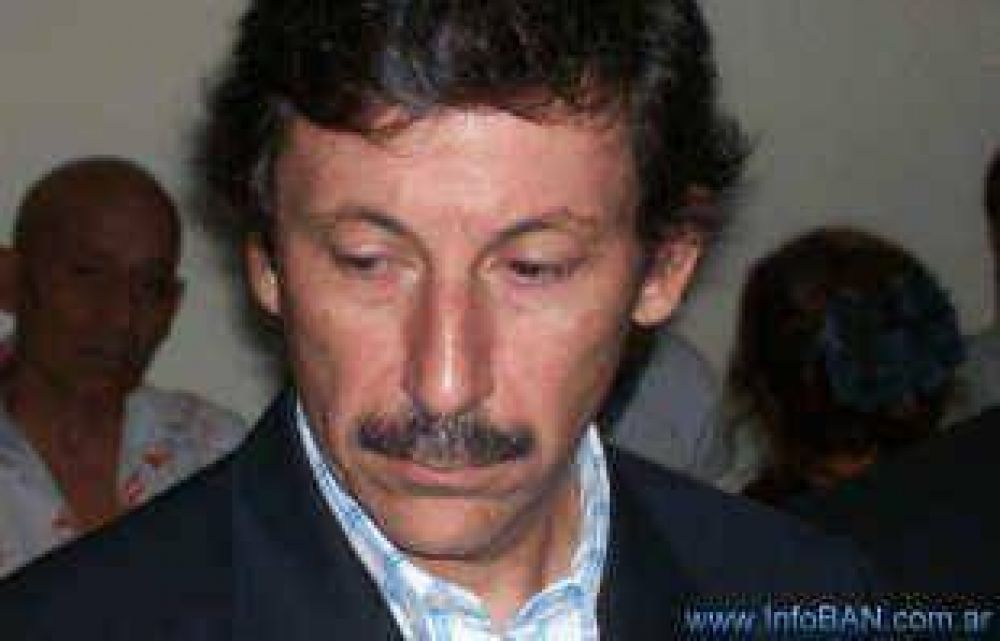 Posse distinguido por sus "valores �ticos"