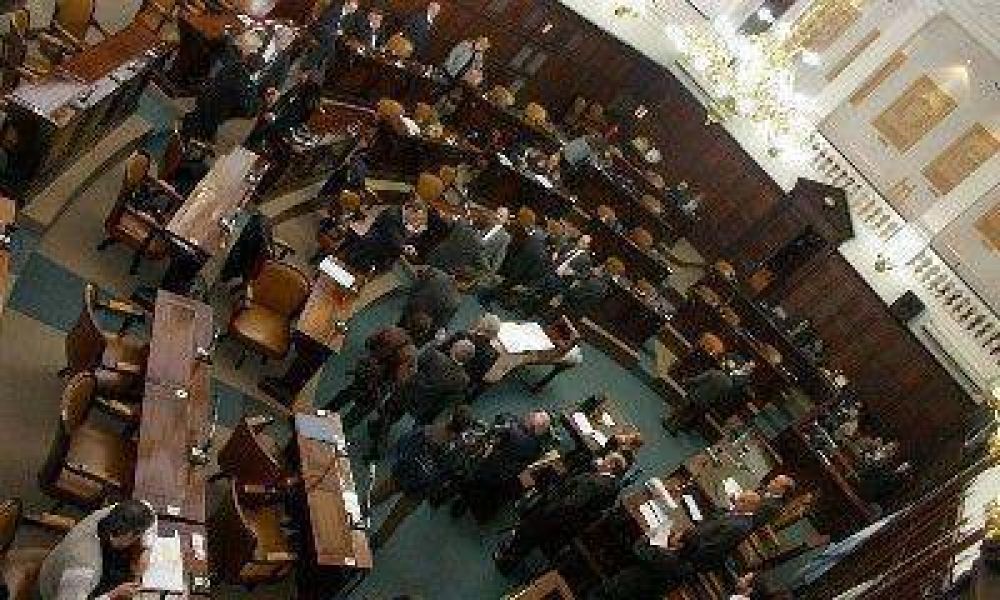Promoci�n industrial: senadores debaten hoy y habr� pol�mica