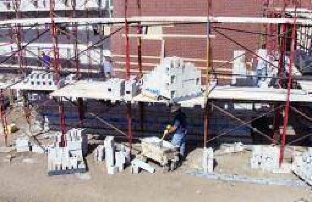 El empleo en la construcci�n creci� un 52,8 por ciento