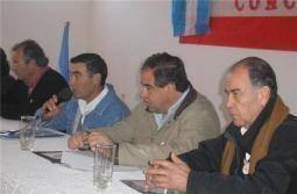 La UCR ratific� su f�rrea oposici�n a la explotaci�n minera en la provincia