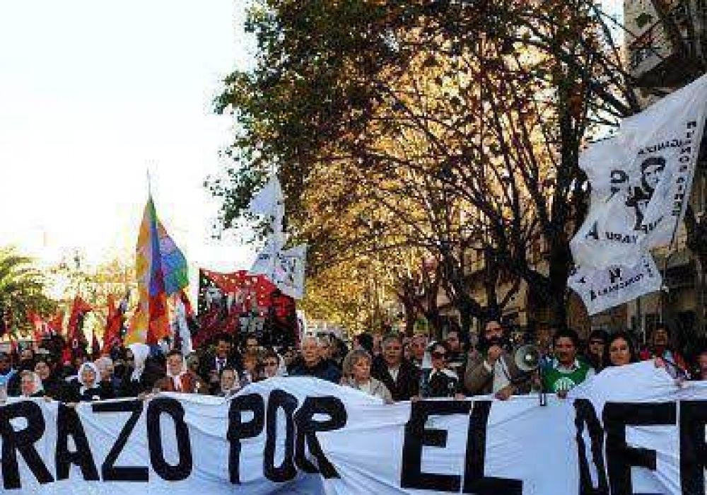 Abrazo solidario al Hospital Durand