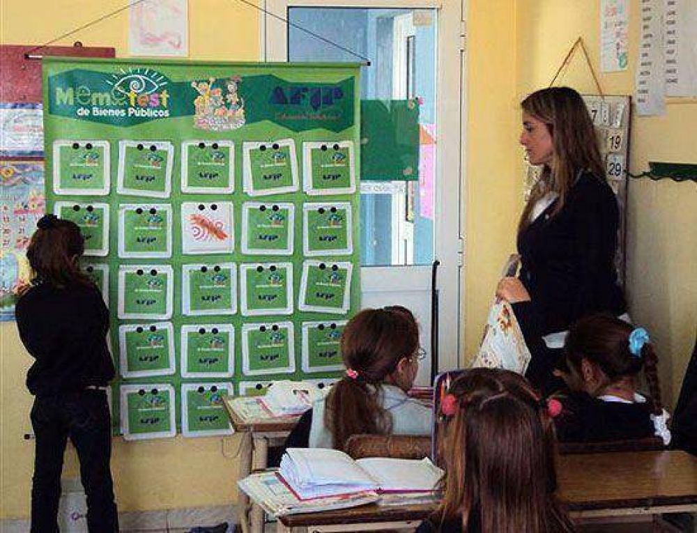 Afip dict� cursos en establecimientos educativos de distintos niveles