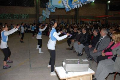 Presidente Per�n - SE LANZ� JUEGOS DEPORTIVOS, LA PROVINCIA