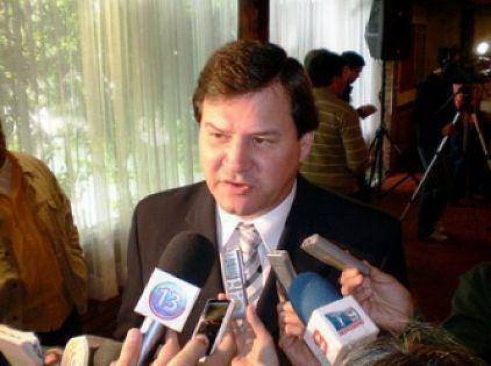 Spinozzi se mostr� m�s conciliador con el gobierno provincial