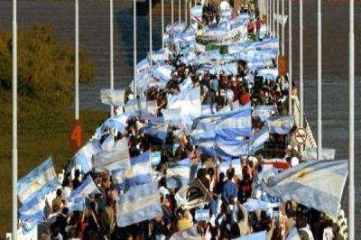 El Gobierno denunci� a asamble�stas en la causa por el corte en Gualeguaych�